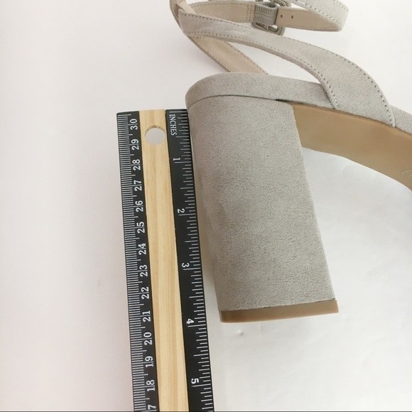 Chinese Laundry Size 10 Theresa Gray Vegan Suede Platform Open Toe Sandals Heels - Picture 13 of 14